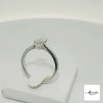 Carica l'immagine nel visualizzatore di Gallery, Anello con Marquise Lab Grown
