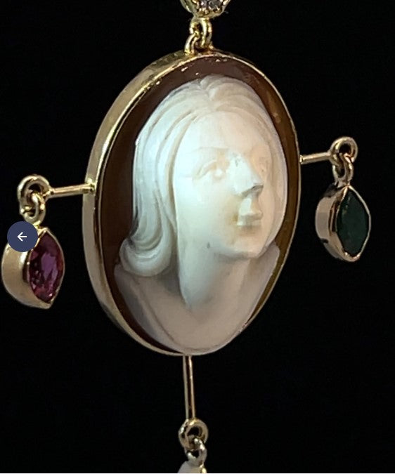 Orecchino - Elegante pendente in oro con cameo - Mendes Gioielli srl