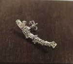 Carica l'immagine nel visualizzatore di Gallery, Momo orecchino 18kt con diamanti
